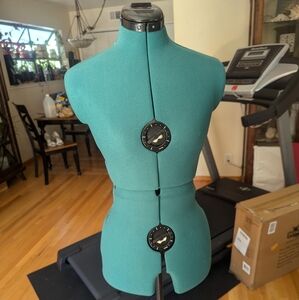 Dritz Sew You Adjustable Dress Form